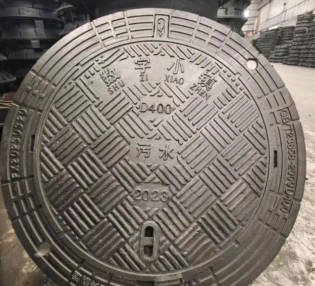 福州球墨铸铁防沉降井盖展示